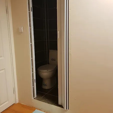 Blue Bed and Breakfast
