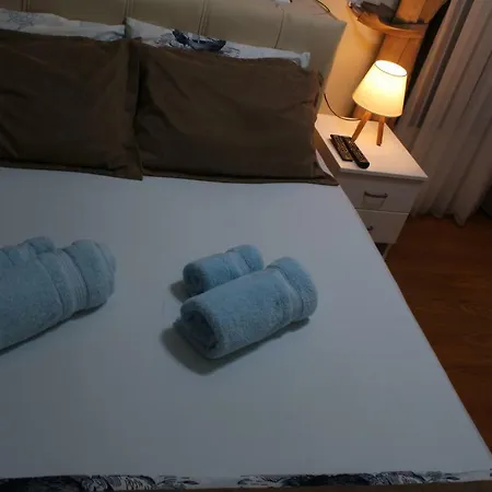 Blue Bed and Breakfast *